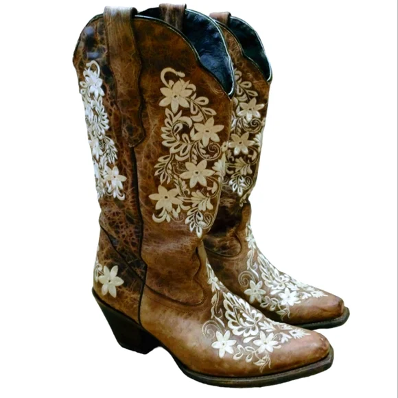 Moreria (Leather) Embroidered Floral Women's Western Boots. Size/9.5 - Picture 2 of 15